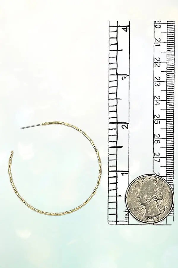 WAVY CUT SEMI HOOP EARRING - SweetShine c.o.c.