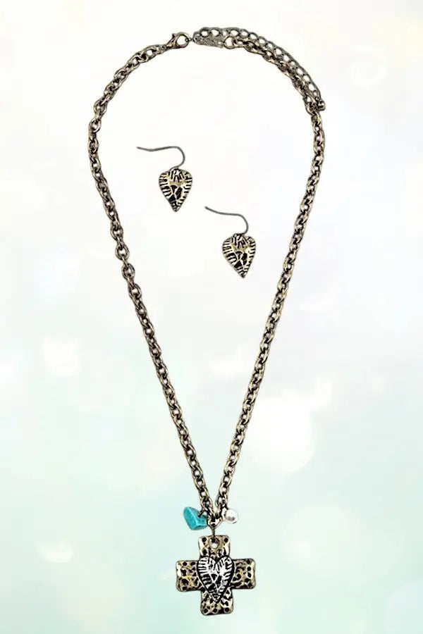 HEART CENTERED CROSS PENDANT NECKLACE AND HEART DANGLE EARRING SET - SweetShine c.o.c. 