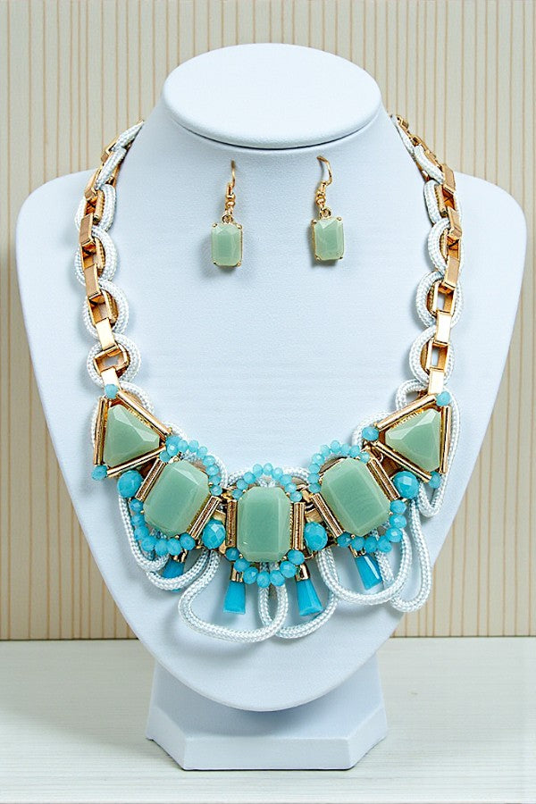 FACETED STONES ROPE AND CHAIN LINKED BIB NECKLACE AND GEM DANGLE EARRING SET