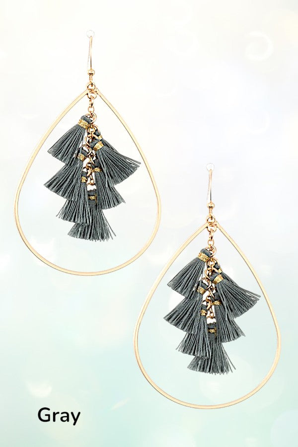 DELICATE GOLD TEARDROP WITH MULTI TASSEL LINK DANGLE EARRING
