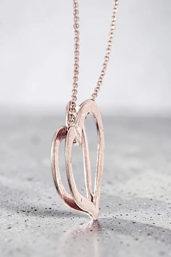 ELONGATED HEART PENDANT NECKLACE AND HEART DANGLE EARRING SET - SweetShine c.o.c. 