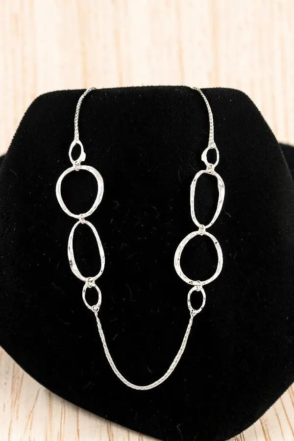 HAMMERED OVAL CUT OUT LINK LONG NECKLACE AB-SS