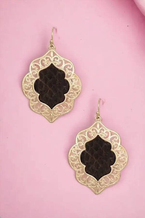 FILIGREE FRAMED DANGLE EARRING - SweetShine c.o.c. 