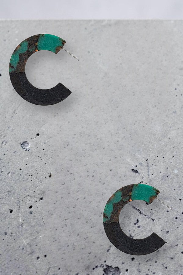 HALF WOOD ACETATE SEMI HOOP EARRING