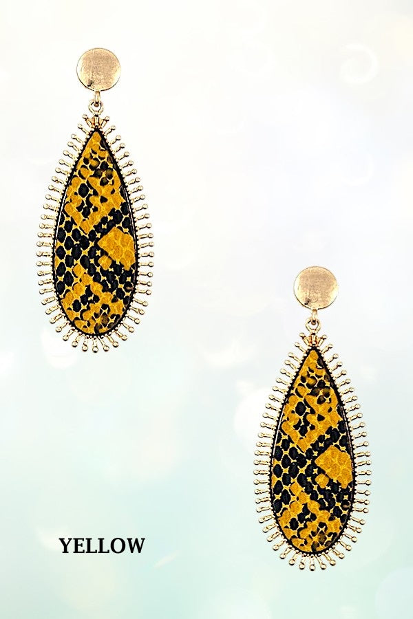 DOTTED FRAMED ANIMAL PRINT OBLONG TEADROP EARRING
