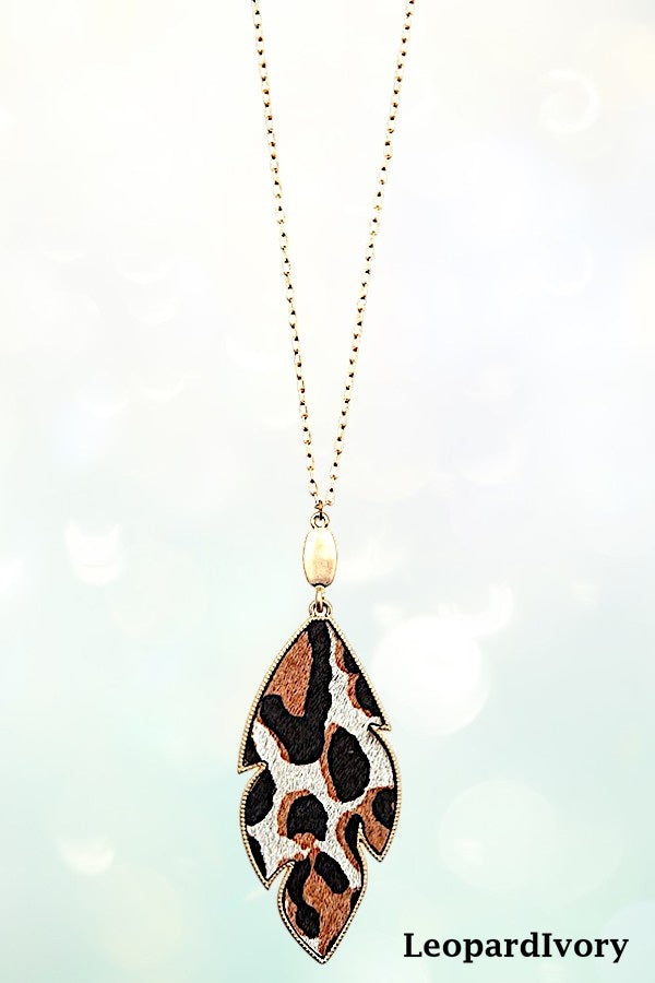 ANIMAL PRINT LEAF PENDANT LONG NECKLACE AB-SS