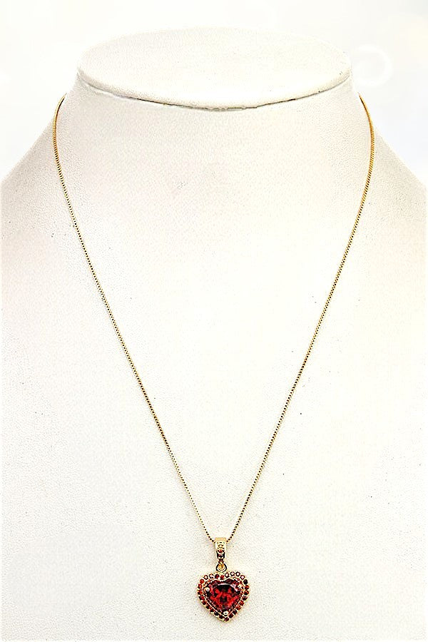 HEART CRYSTAL GEMSTONE PENDANT NECKLACE