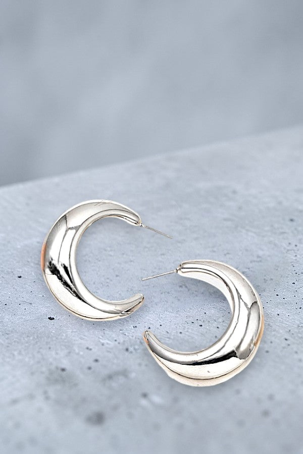 HOLLOW SEMI HOOP EARRING
