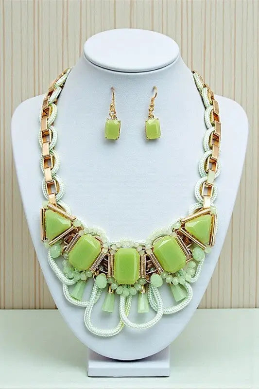FACETED STONES ROPE AND CHAIN LINKED BIB NECKLACE AND GEM DANGLE EARRING SET - SweetShine c.o.c. 