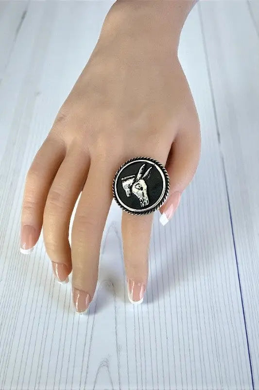 WESTERN BLACK DONKEY HEAD ROUND PORTRAIT CUFF RING - SweetShine c.o.c. 
