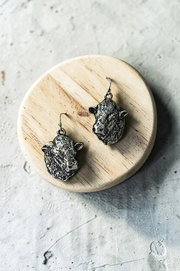 WESTERN ETCHED COW HEAD DANGLE EARRING - SweetShine c.o.c. 