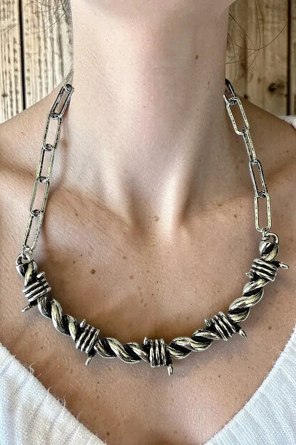 WESTERN THEME BARBED WIRE CHAIN NECKLACE - SweetShine c.o.c. 