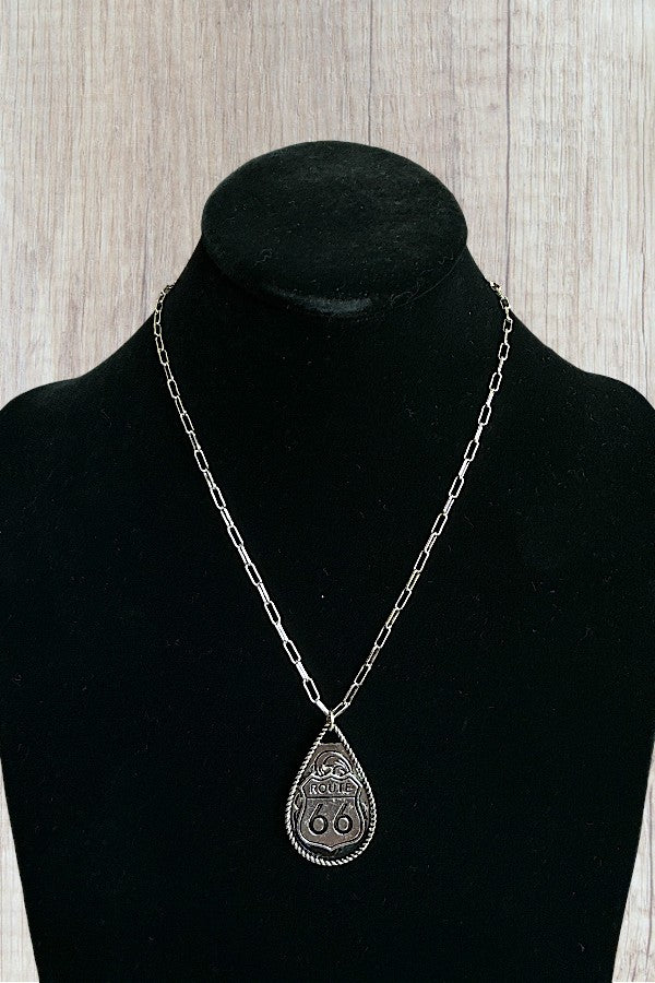 WESTERN TEARDROP ROUTE 66 CHAIN NECKLACE