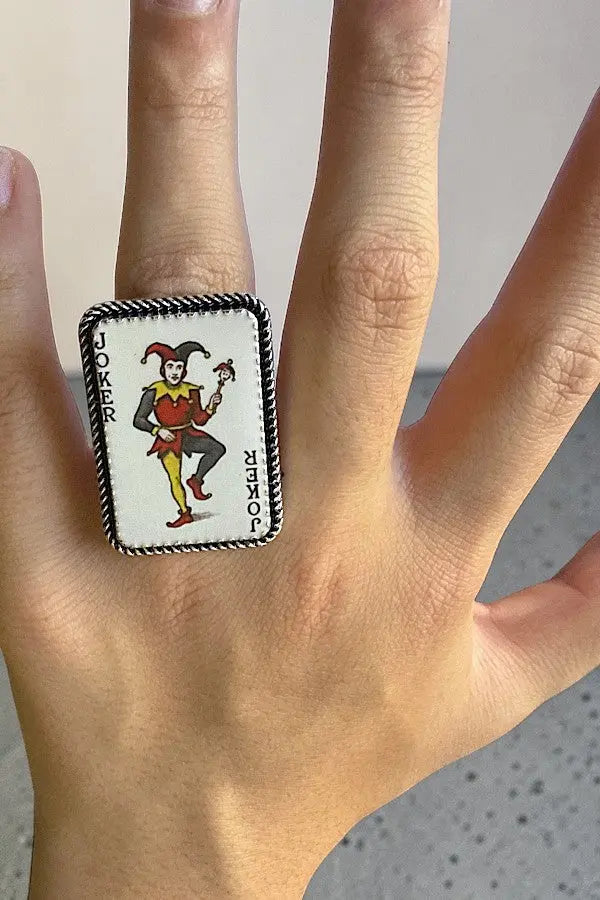 WESTERN VINTAGE LOOK JOKER CARD STATEMENT CUFF RING - SweetShine c.o.c. 
