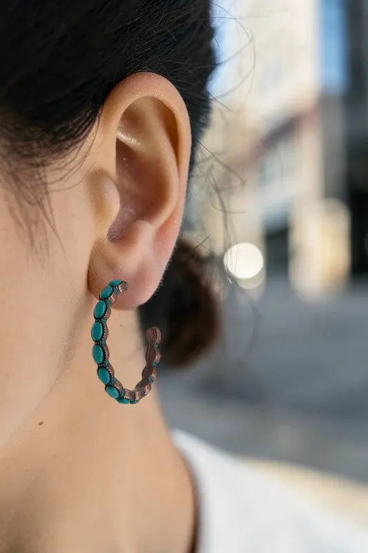 OVAL GEMSTONE PAVE C HOOP EARRING - SweetShine c.o.c. 